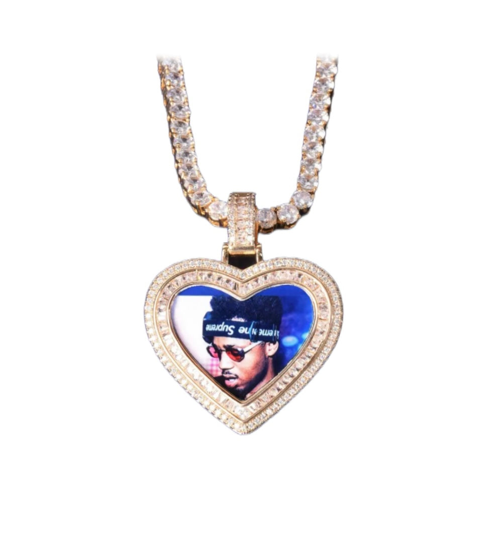 BAGUETTE HEART PORTRAIT