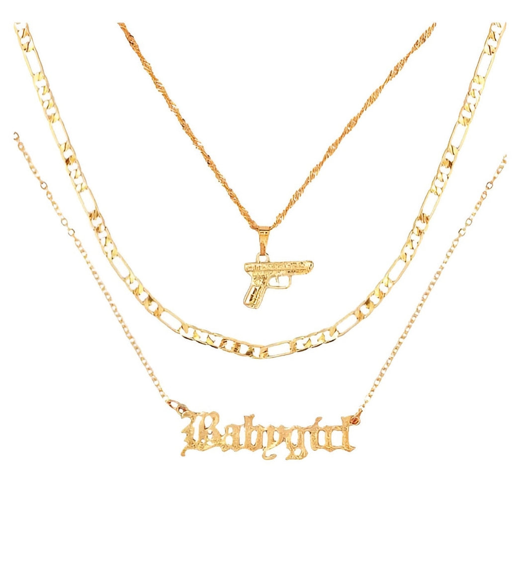 BABY GIRL+PISTOL