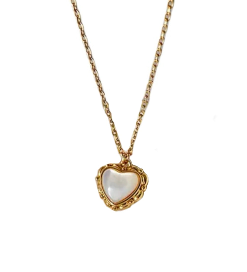 VINTAGE PEAR HEART