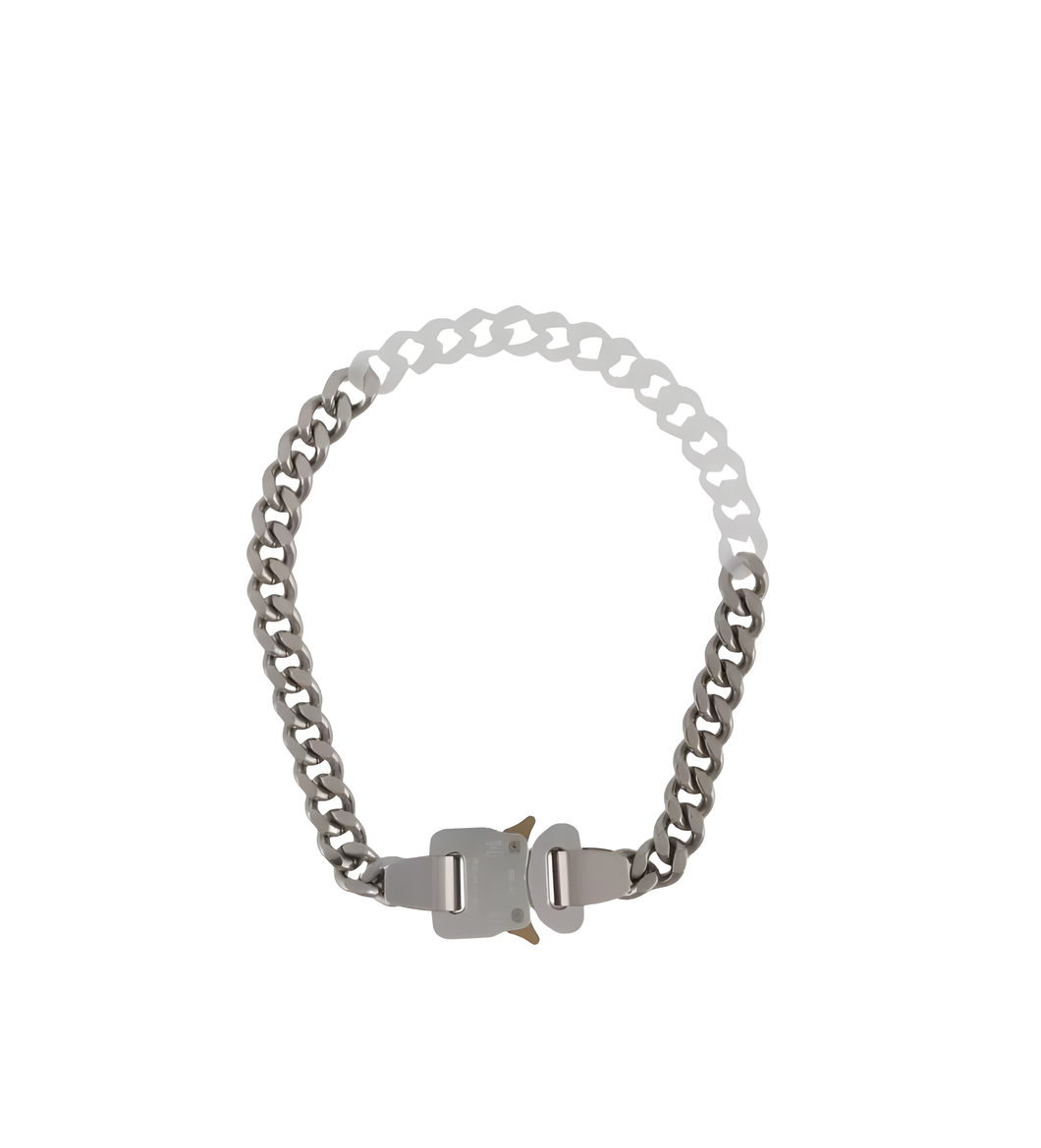 1017 BUCKLE